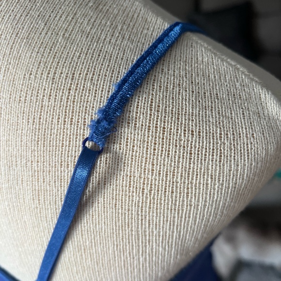 Y2K Charlotte Russe XL Vibrant Blue Camisole Spaghetti Strap Vintage - Picture 5 of 10